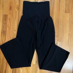 Motherhood Maternity pants. Petite Medium. Black
